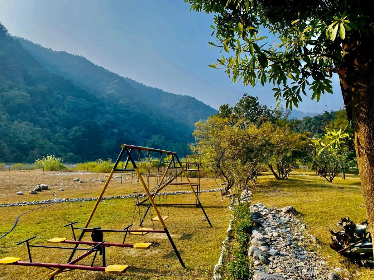 Aura Wildlife Camp And Resorts Marchula Exterior foto